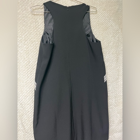 London Times Dress Black with White Accents V Neckline Work Dress Size 12P - Picture 6 of 9